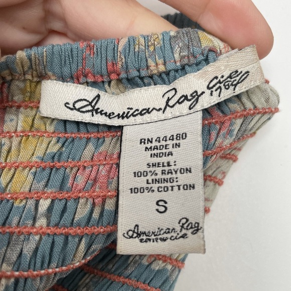 Floral Dress - Picture 4 of 5